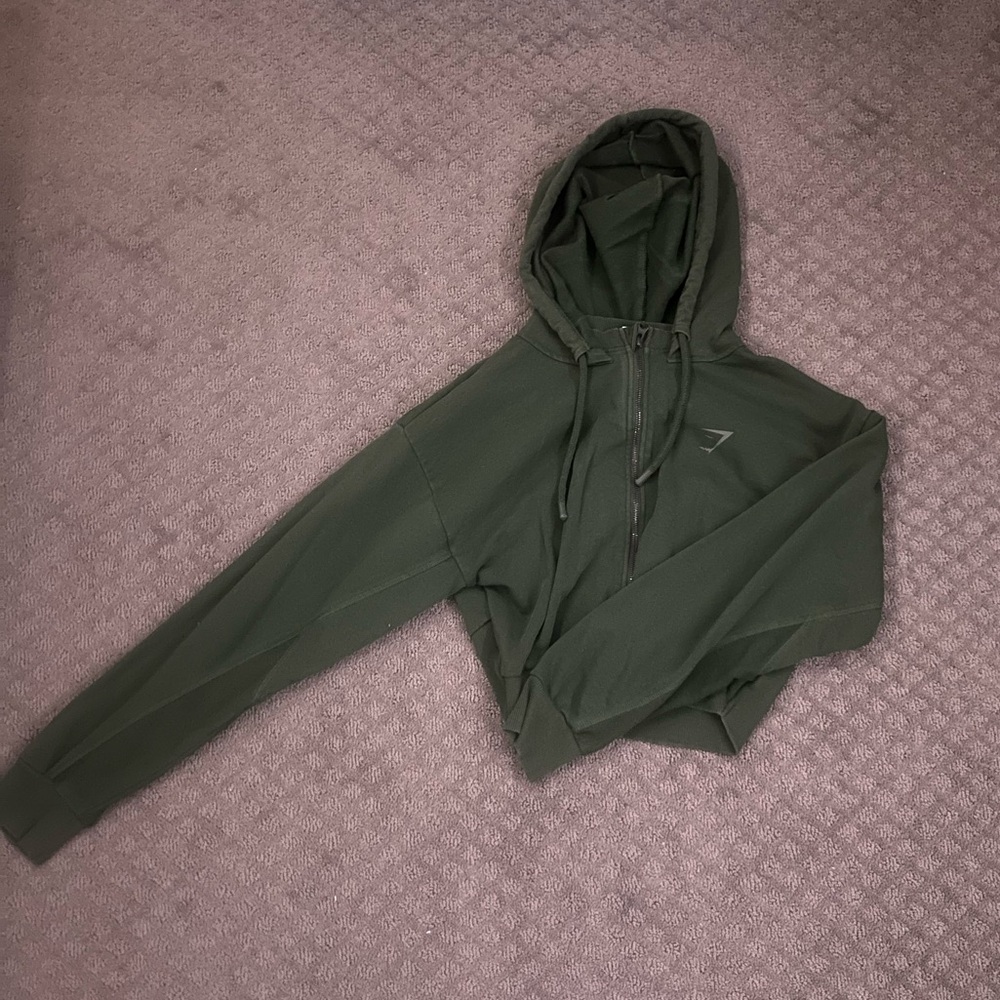 gymshark cropped zip-up hoodie